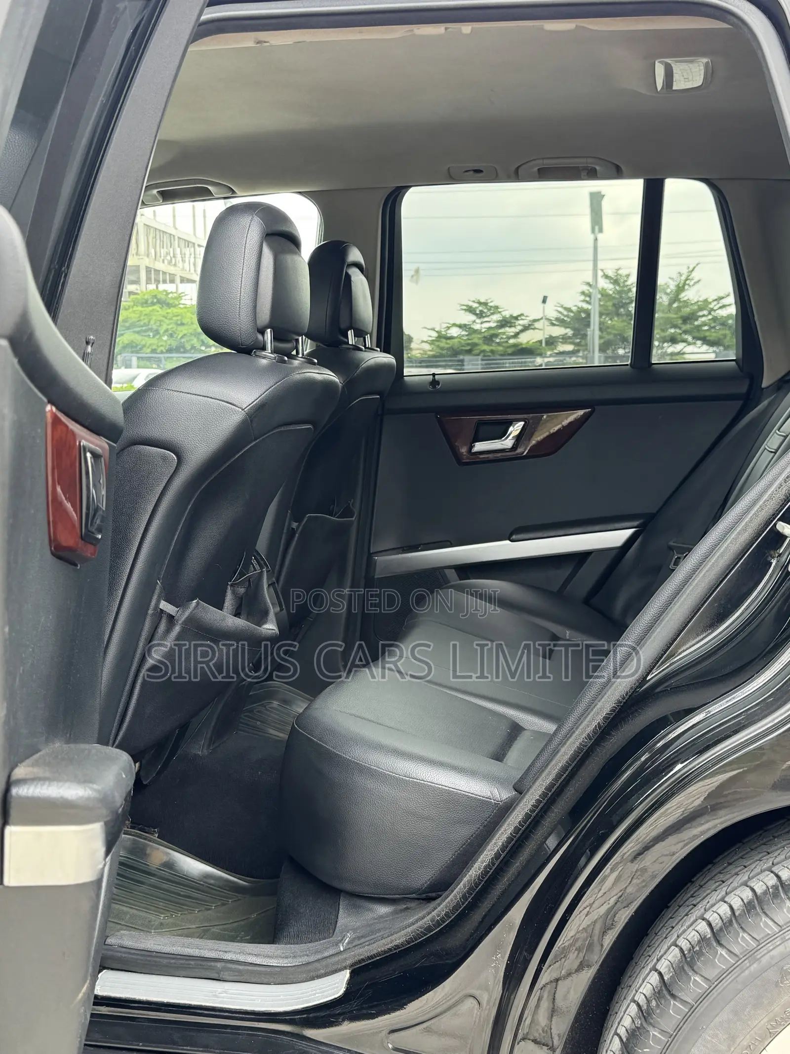 Mercedes-Benz GLK-Class 350 2011 Black