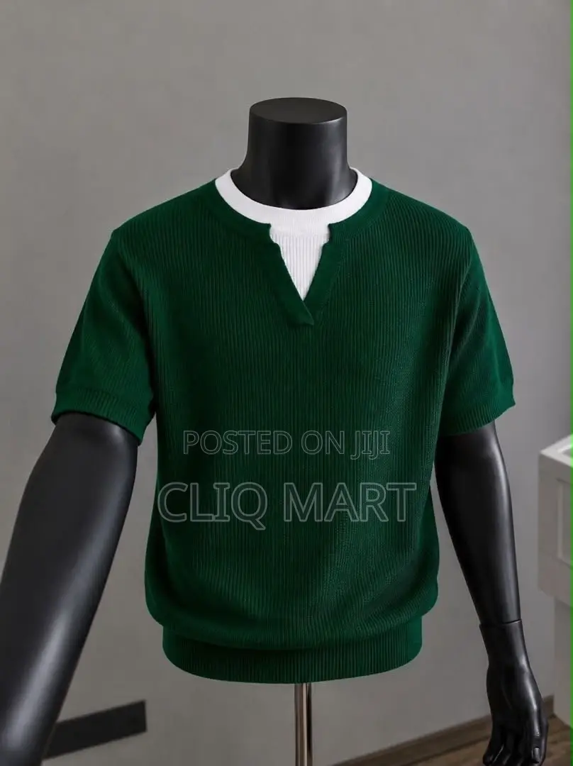Men’s Premium Mock-Neck v-Notch Knit Tee