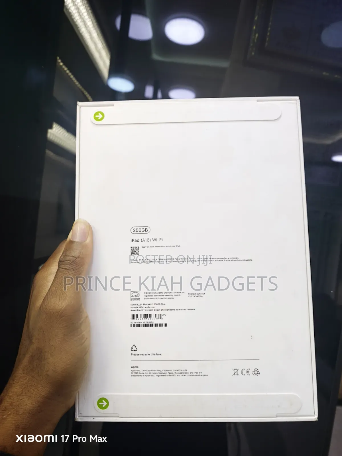 New Apple iPad (2025) 256 GB Blue