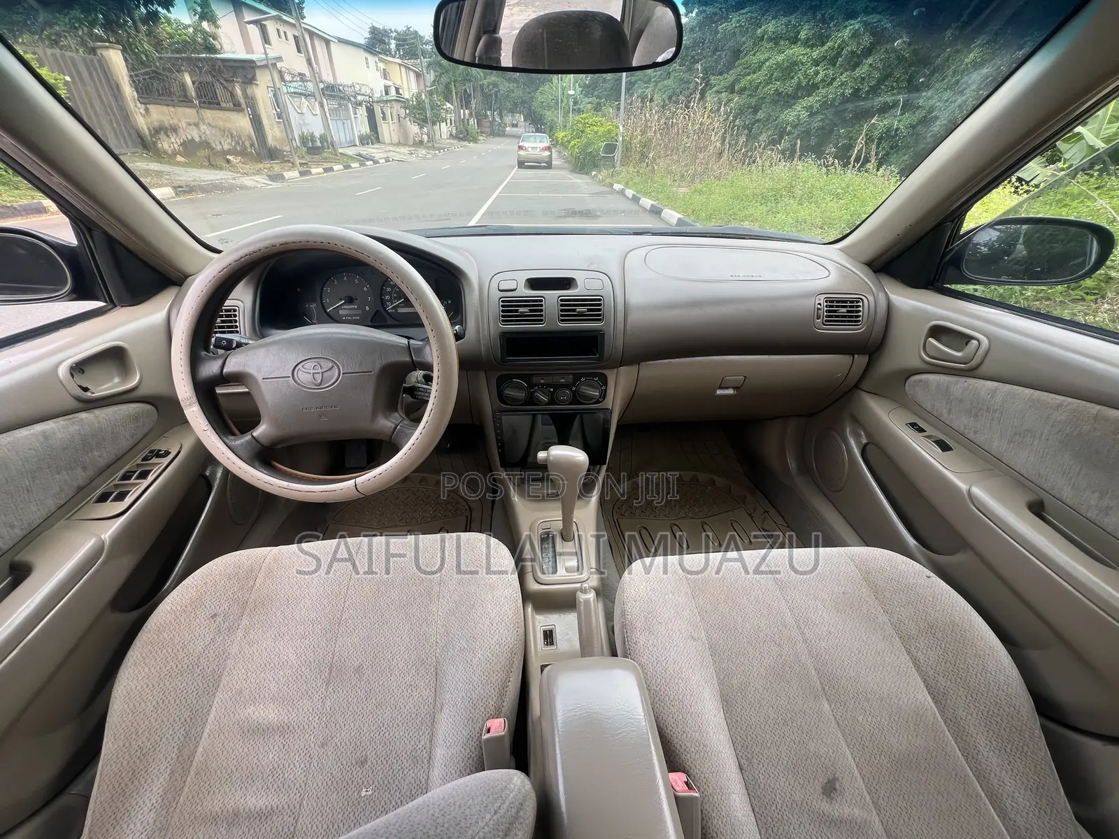 Toyota Corolla 2001 Black