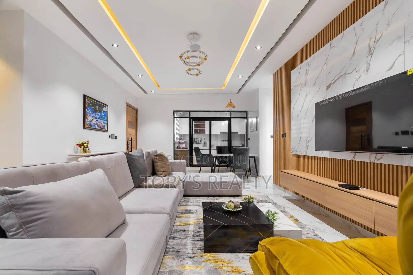 Luxuriously Furnished 2 Bedroom Apartment