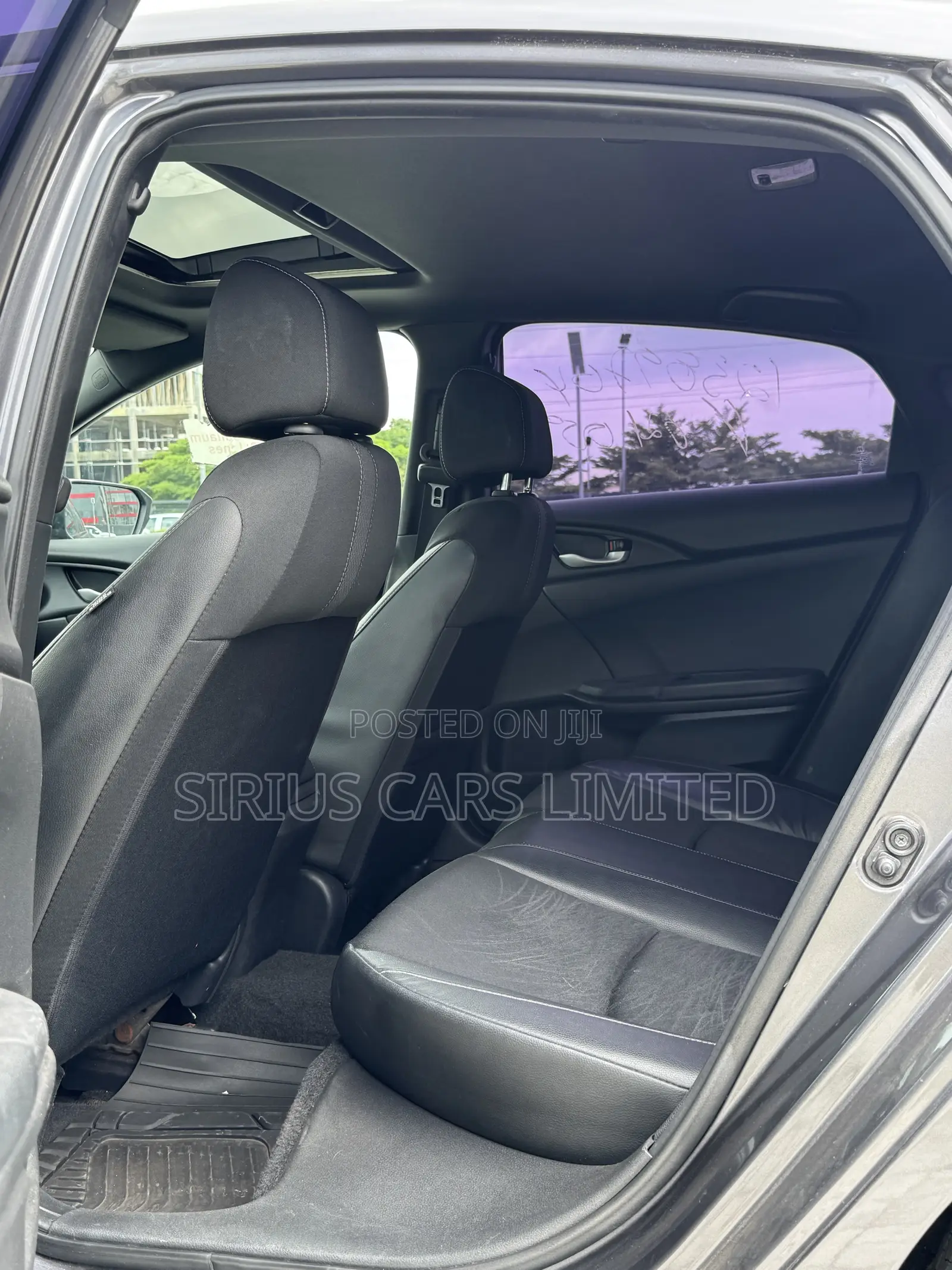 Honda Civic EX-L Sedan 2019 Gray