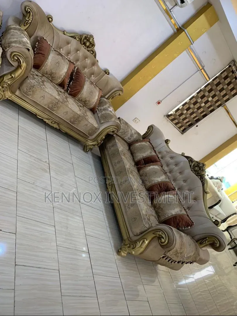 Imported Complete Set of China Royal Sofa.