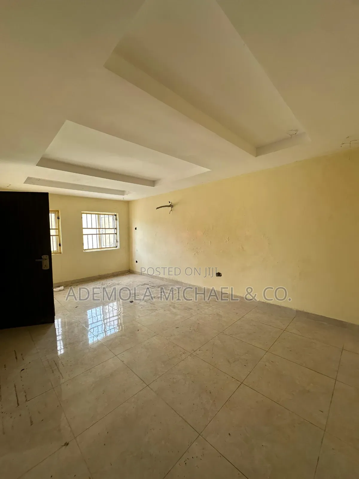6bdrm Duplex in 2 Units 6 Bedroom, Asokoro for sale