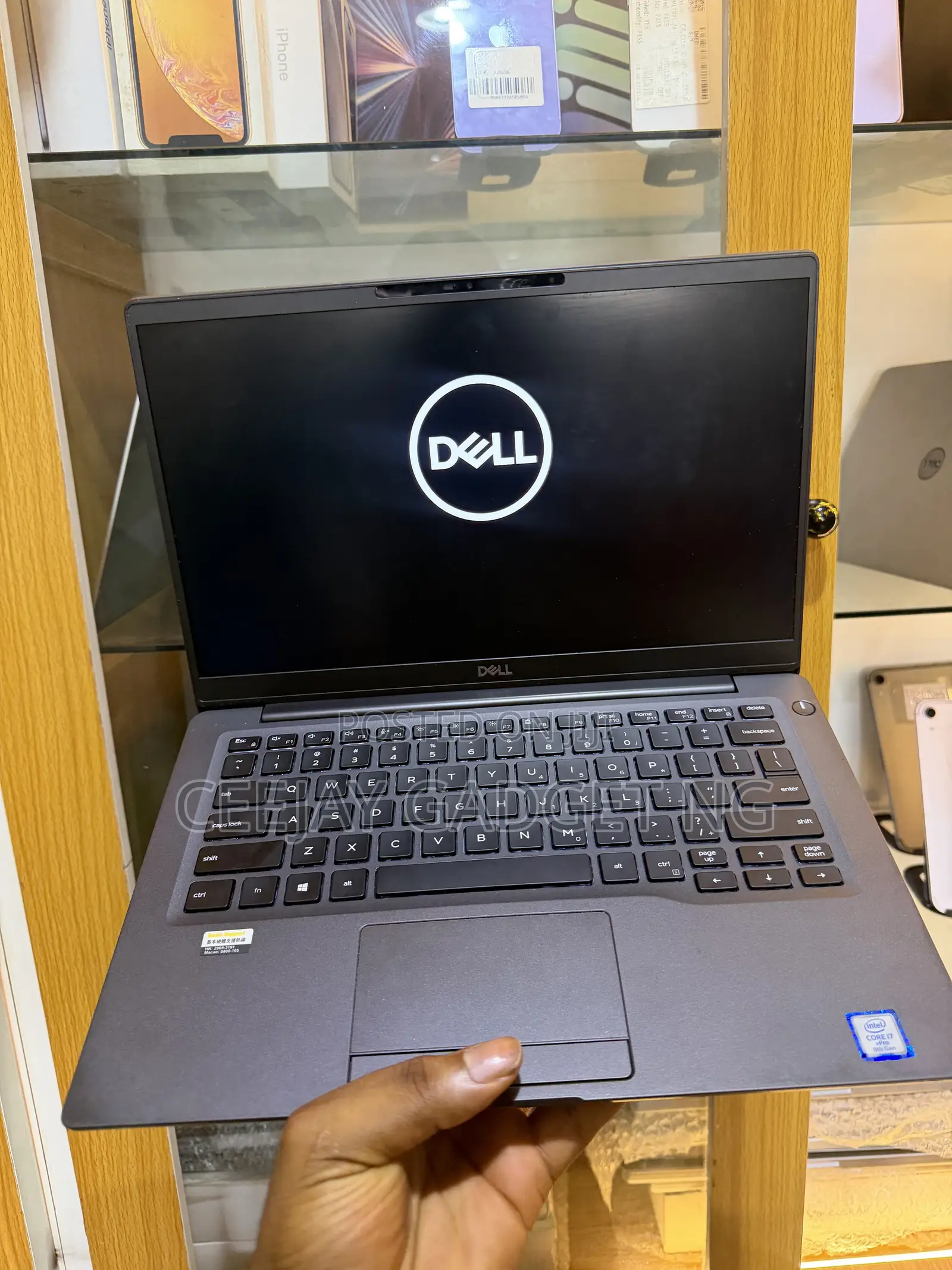 Laptop Dell Latitude 7400 8GB Intel Core i7 SSD 256GB