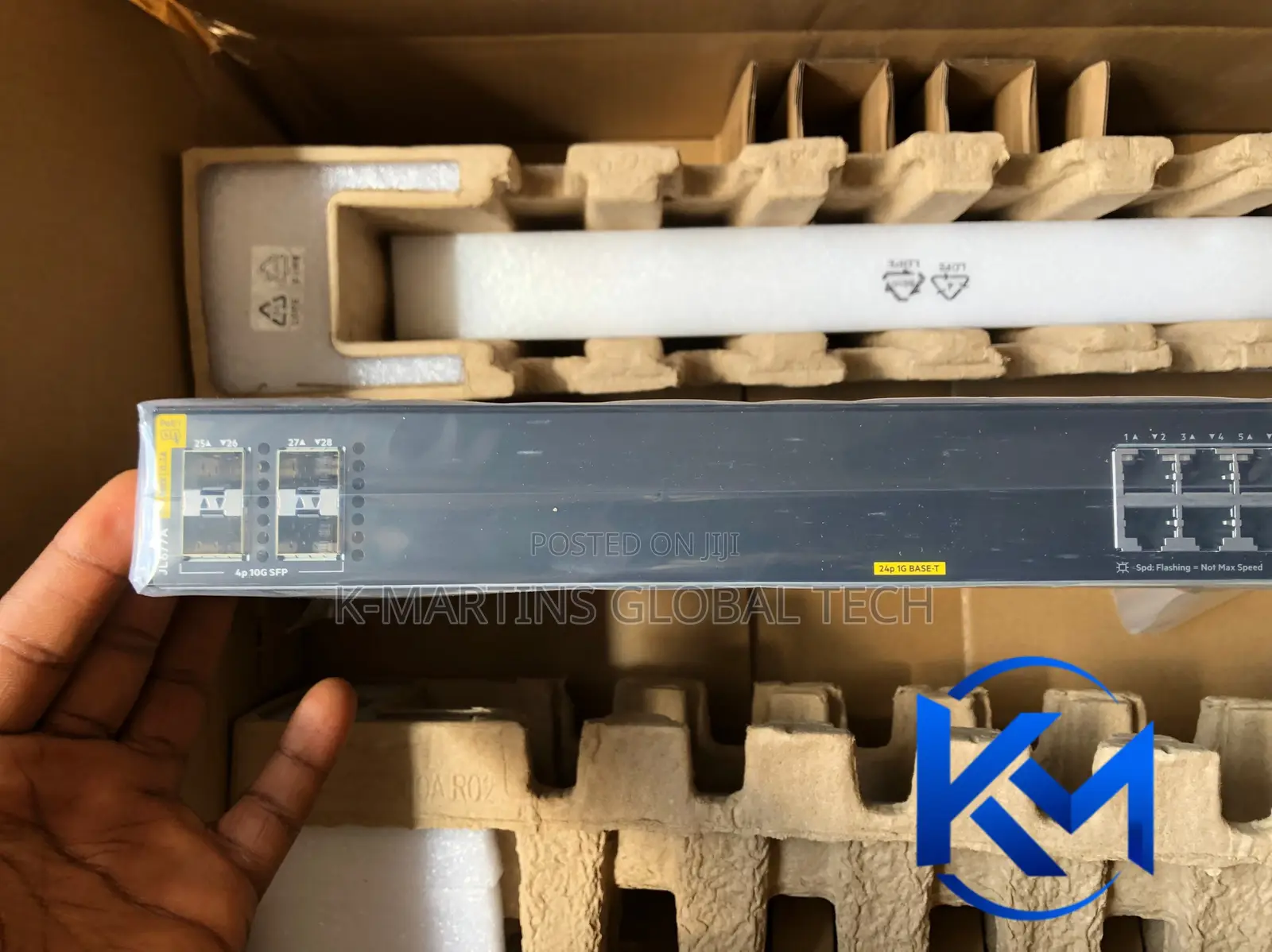 HPE Aruba CX 6100 JL677A 24-Port Gigabit PoE+ Switch
