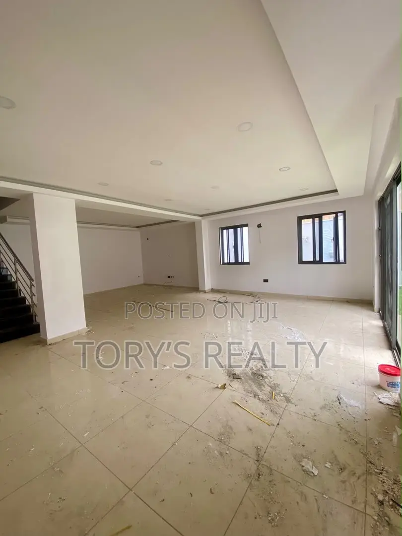 4bdrm Duplex in Abacha Estate for rent