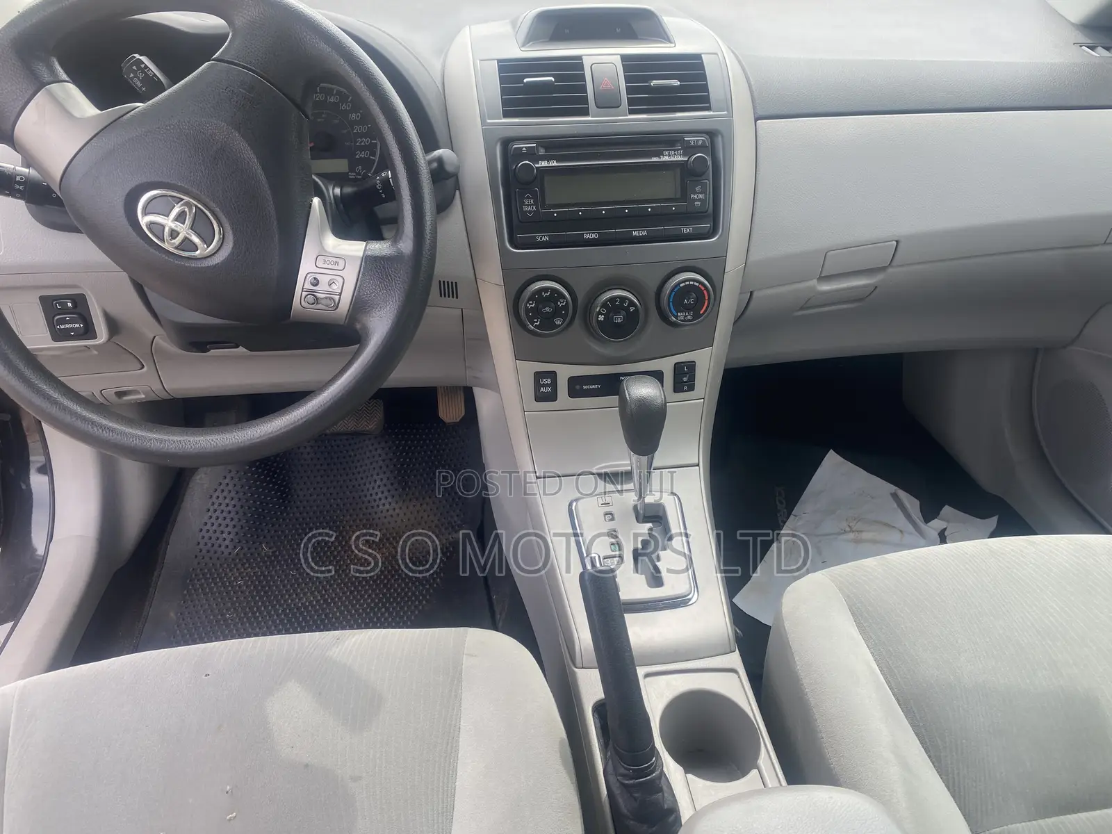 Toyota Corolla LE 4dr Sedan (1.8L 4cyl 4A) 2012 Black