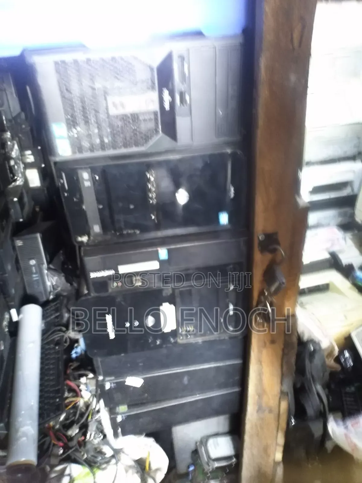 Desktop Computer Dell 32GB Intel Core i9 SSHD (Hybrid) 512GB
