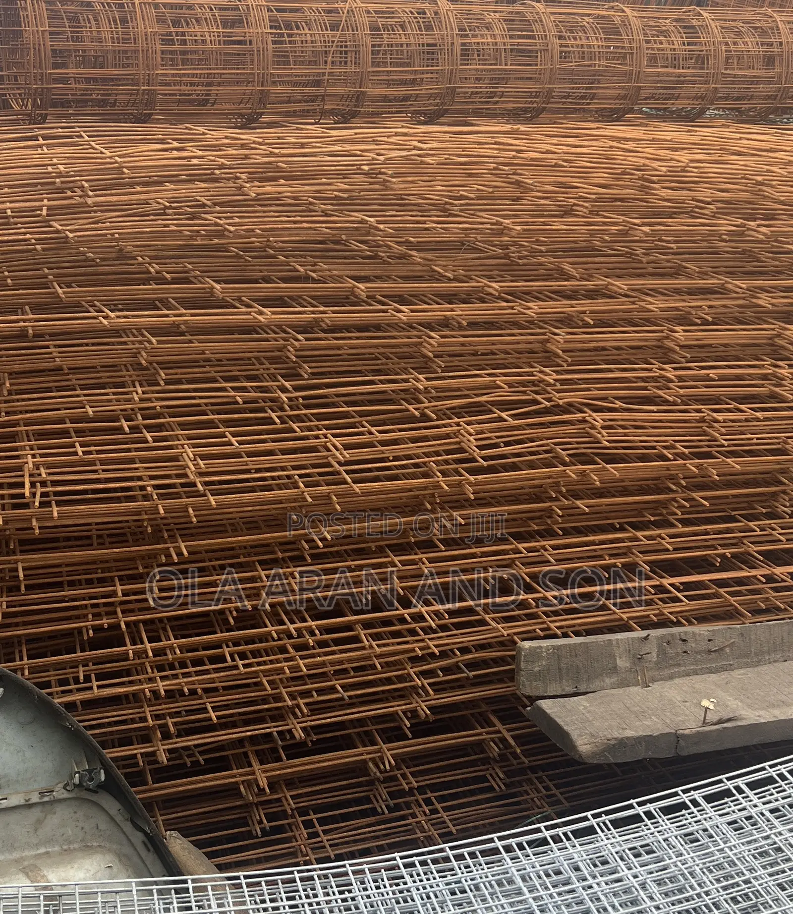 Size: 2.4m X 1.2m (8ft X 4ft) - Standard Size Per Sheet