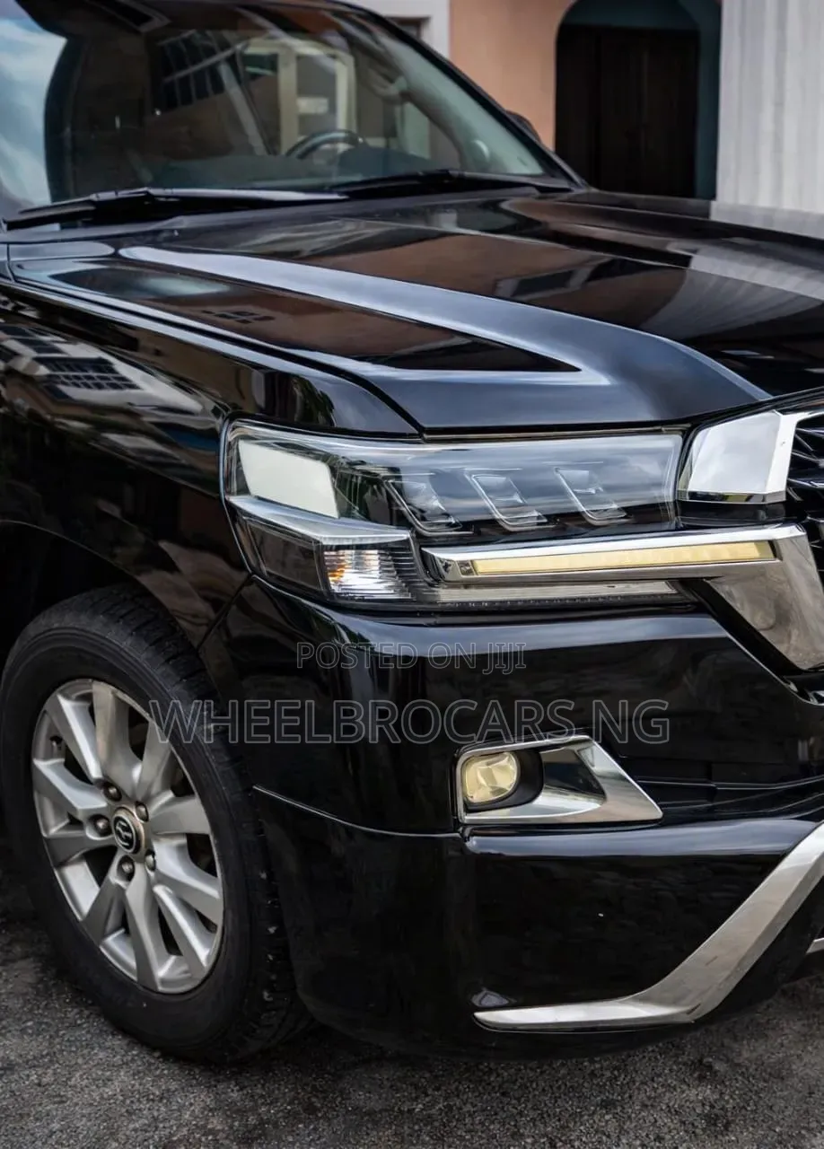 Toyota Land Cruiser 4.7 GX-R 2009 Black