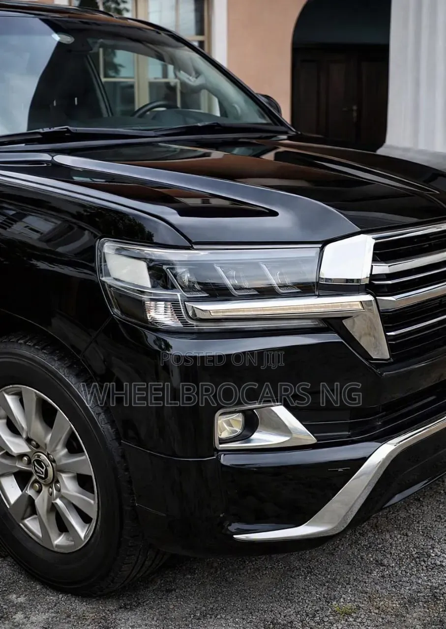 Toyota Land Cruiser 4.7 GX-R 2009 Black