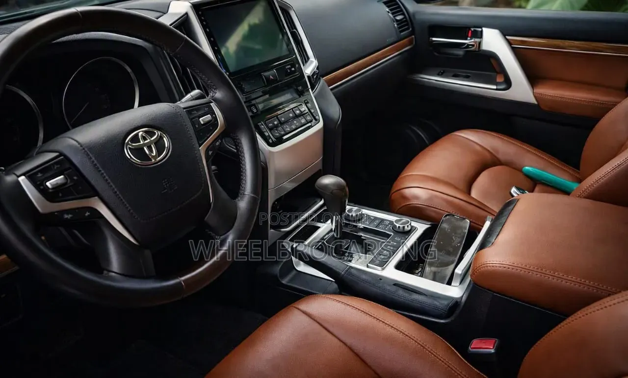 Toyota Land Cruiser 4.7 GX-R 2009 Black