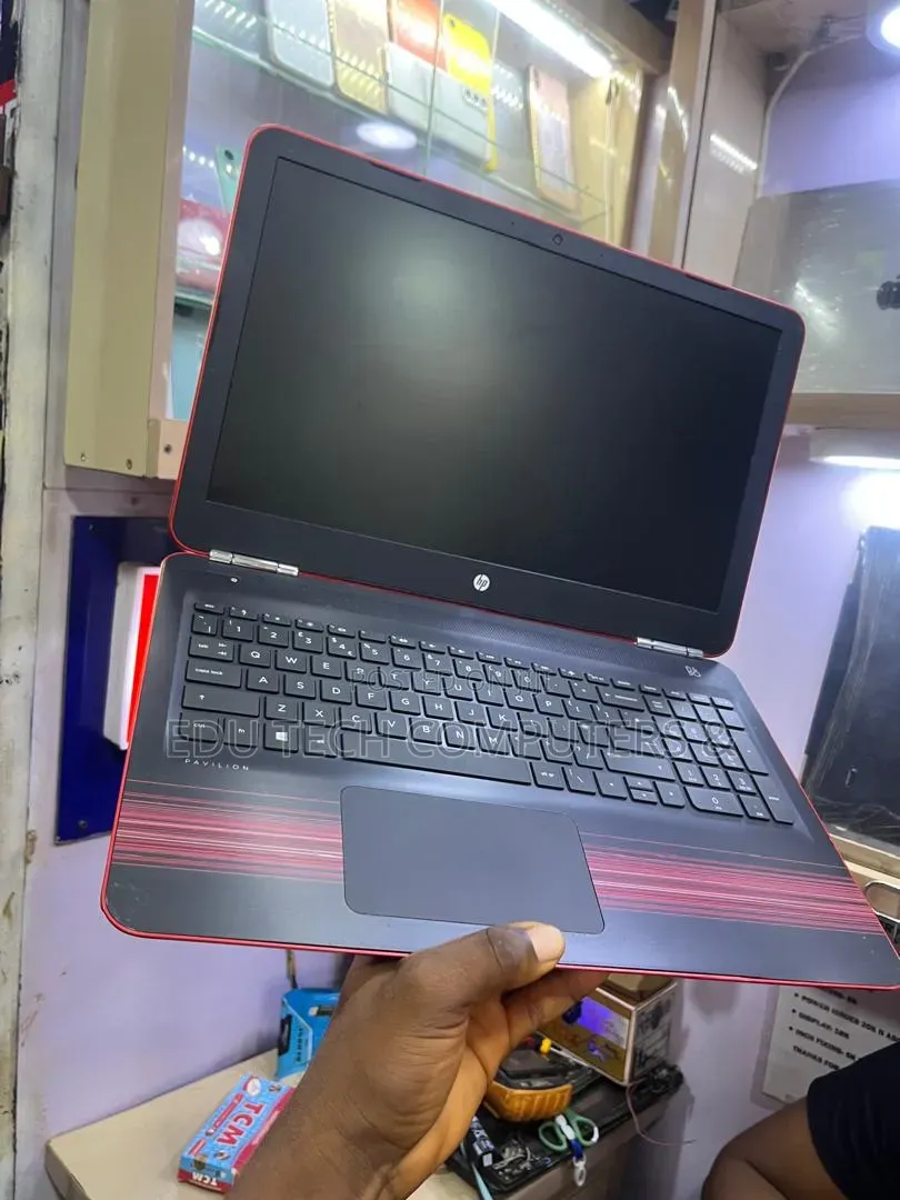 Laptop HP Pavilion 15 8GB Intel Core i3 SSD 128GB