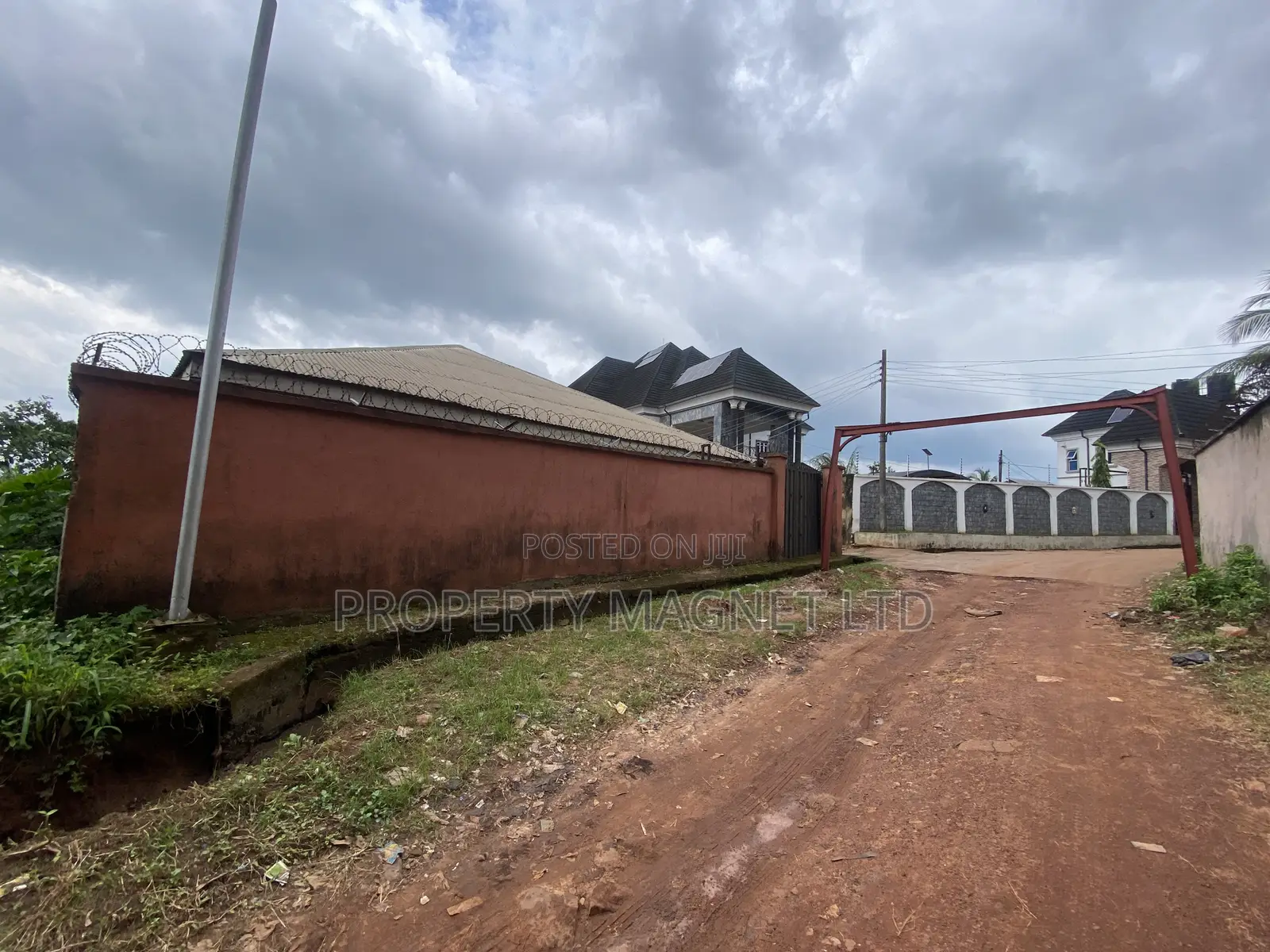 Distress 1 Plot of Land for Sale at Amuzukwu Umuahia