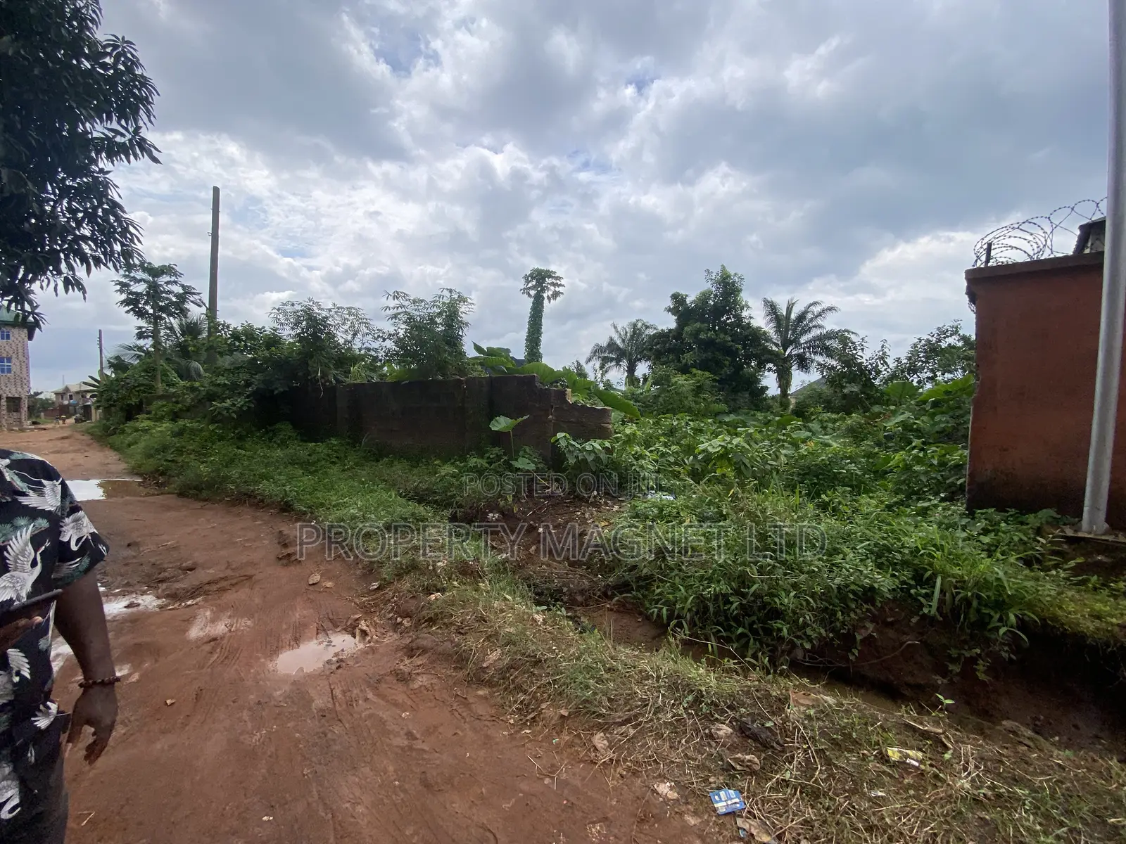 Distress 1 Plot of Land for Sale at Amuzukwu Umuahia