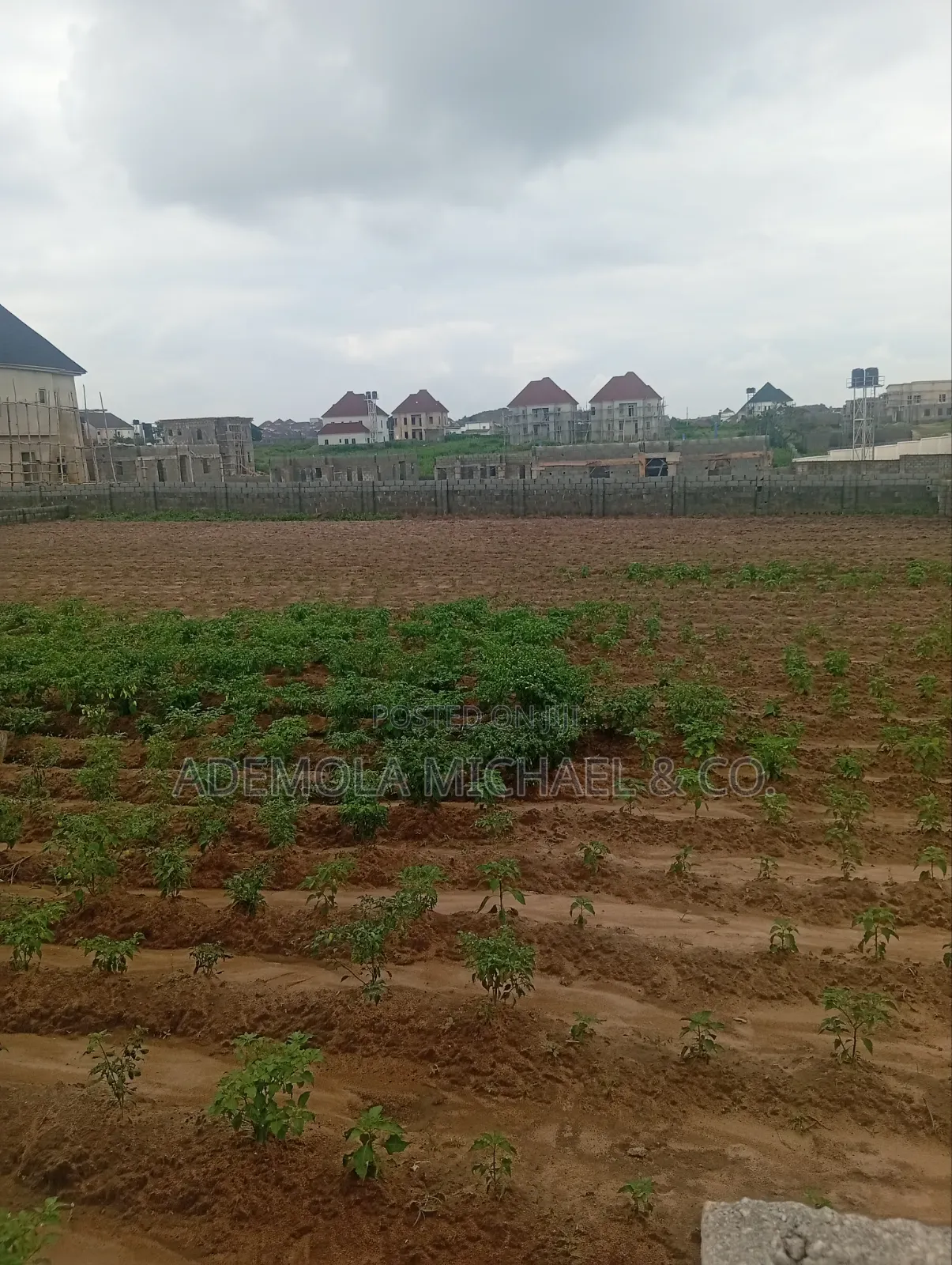 1800sqm2 Lugbe District Abuja