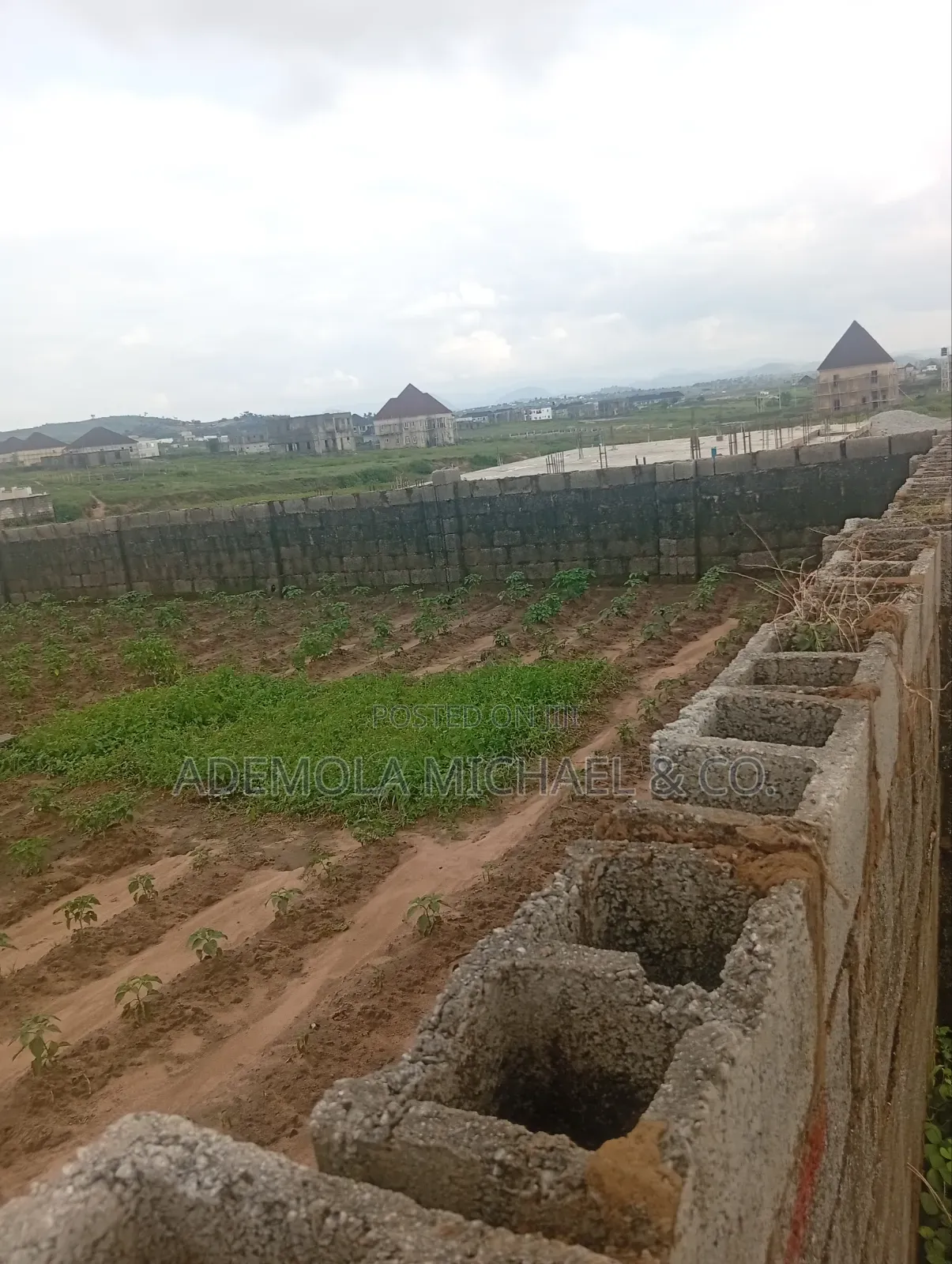 1800sqm2 Lugbe District Abuja