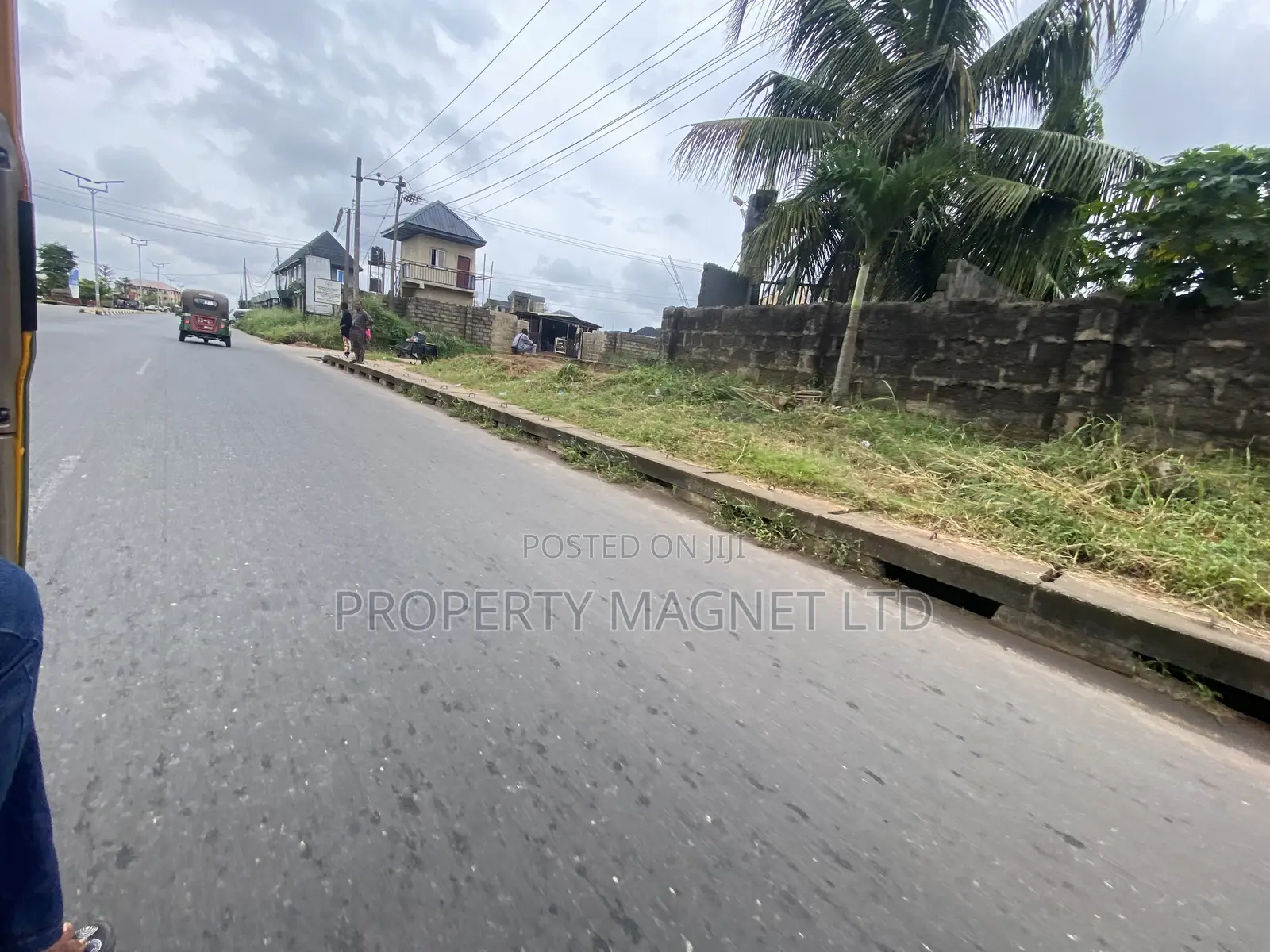 6 Prime Plots at Aba Road Umuahia for Sale
