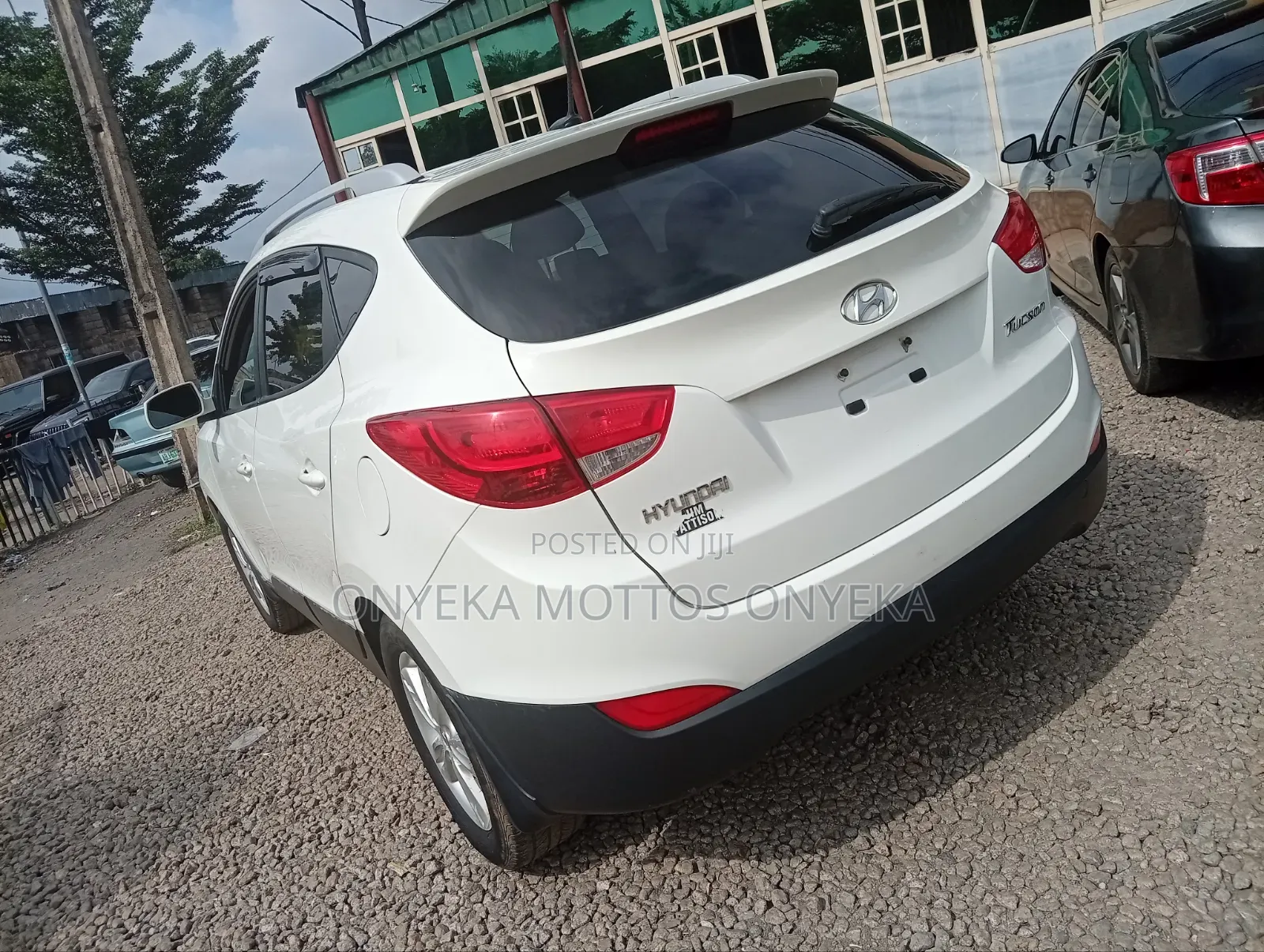 Hyundai Tucson GL FWD 2013 White