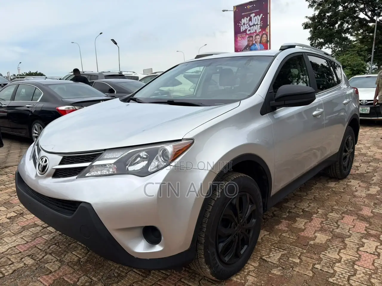 Toyota RAV4 LE 4dr SUV (2.5L 4cyl 6A) 2014 Silver
