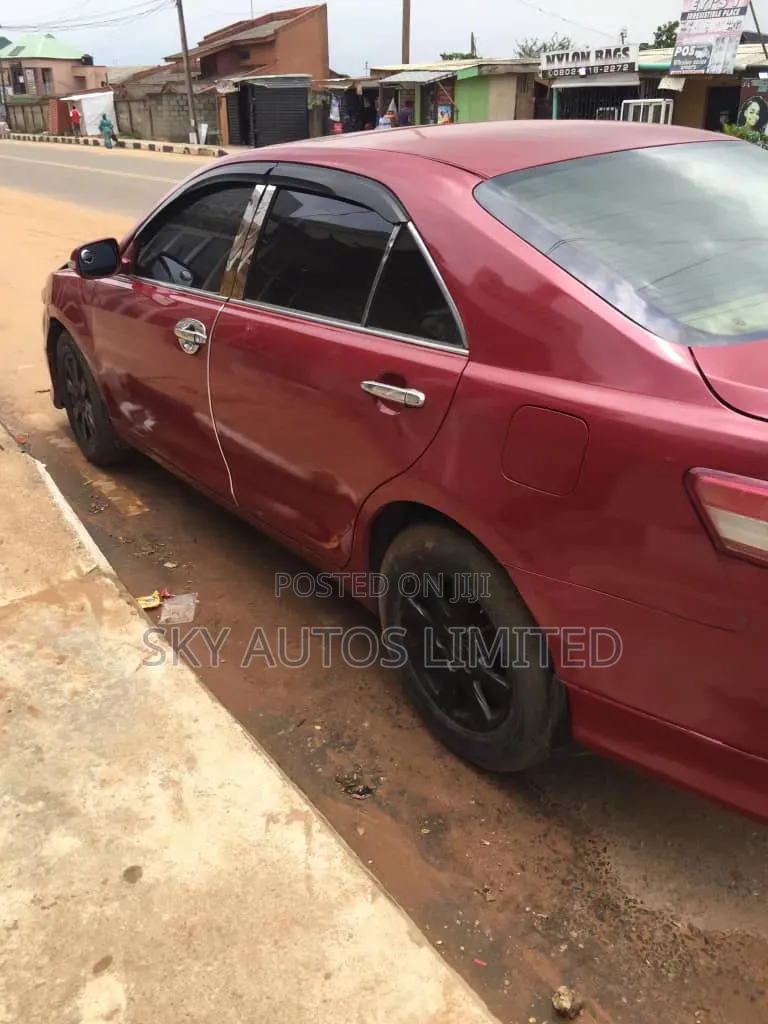Toyota Camry SE V6 4dr Sedan (3.5L 6cyl 6AM) 2008 Red