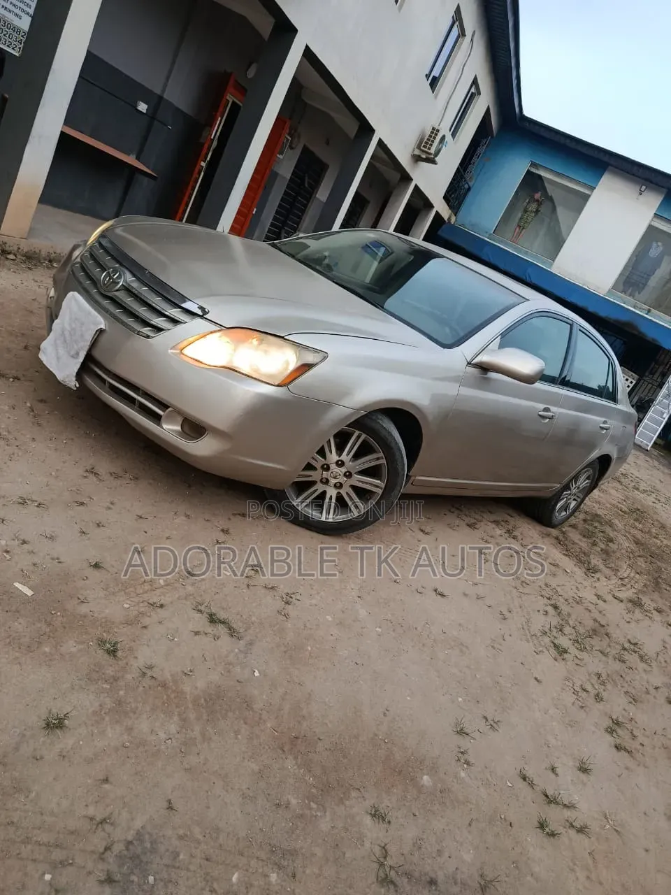 Toyota Avalon Limited 2007 Gold