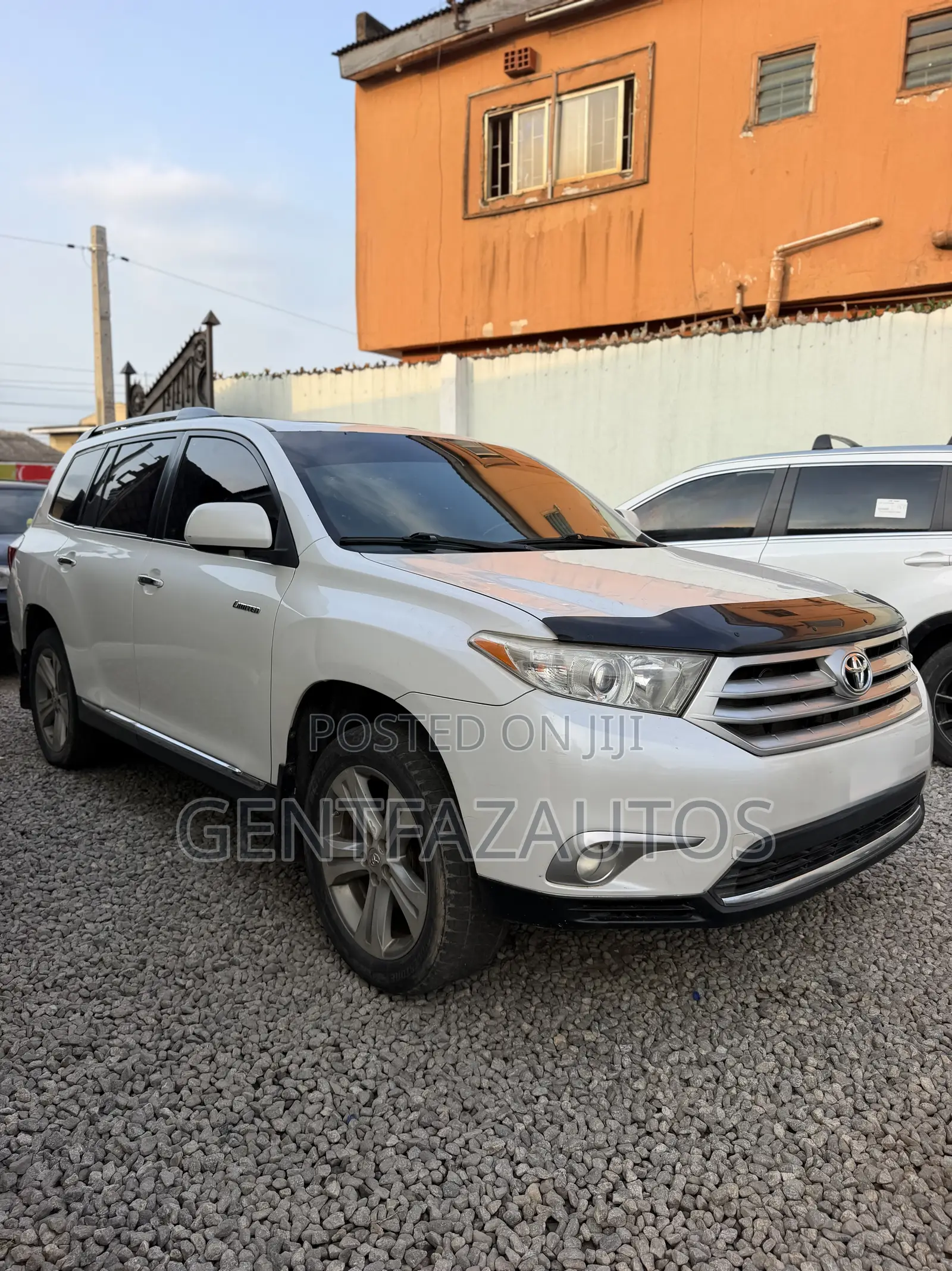 Toyota Highlander Limited 2011 White