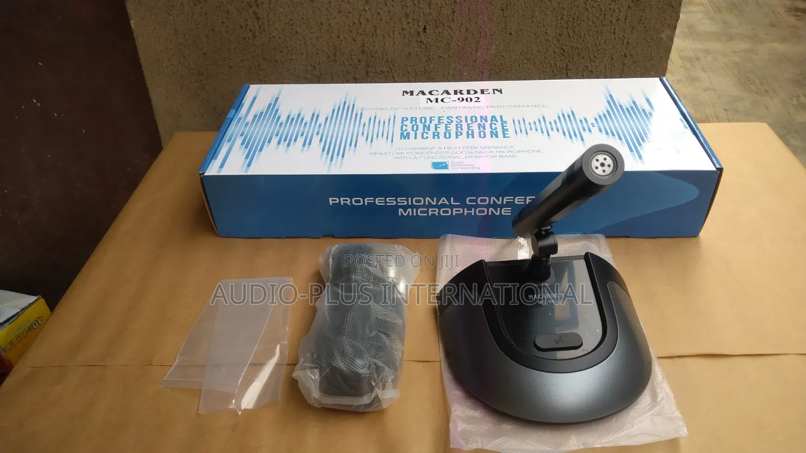 MACARDEN MC-902S SHORT Conferences Phantom Power
Microphone