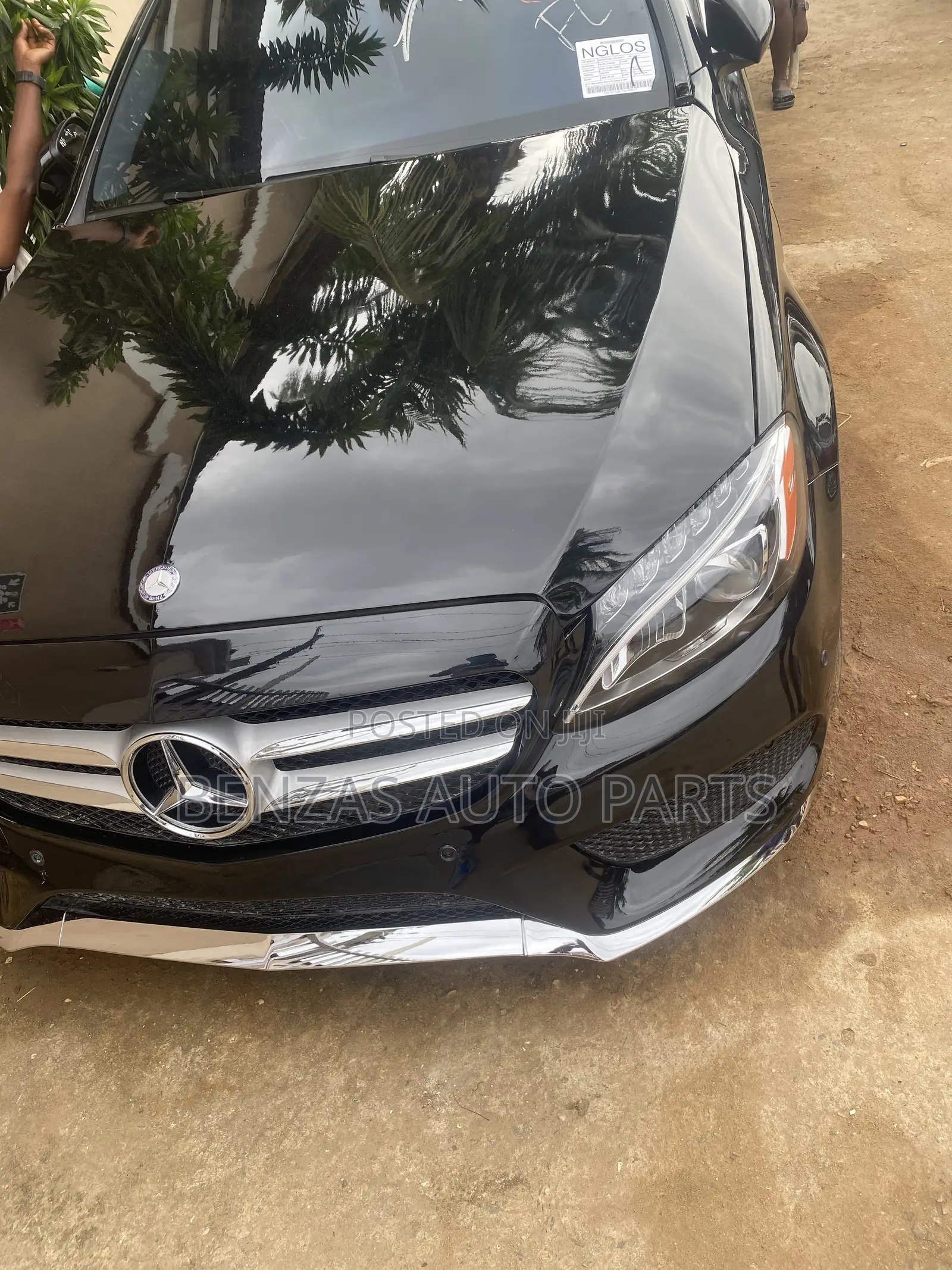 Mercedes-Benz C300 2017 Black