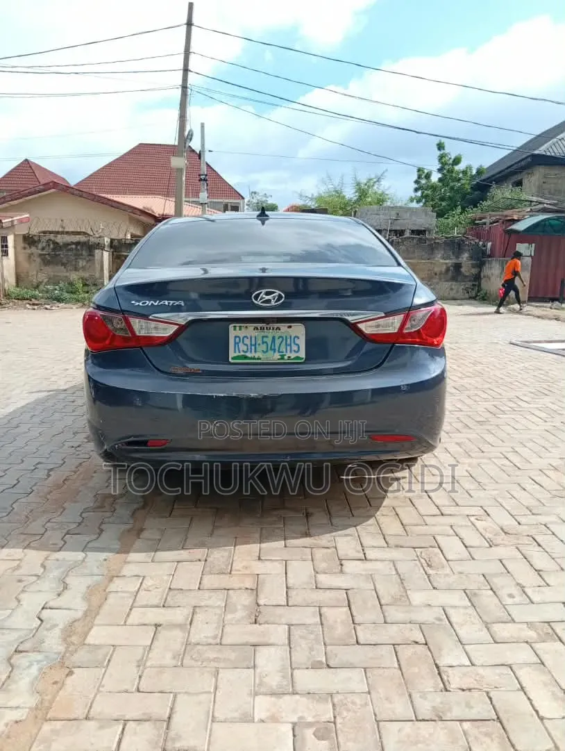 Hyundai Sonata 2012 Blue