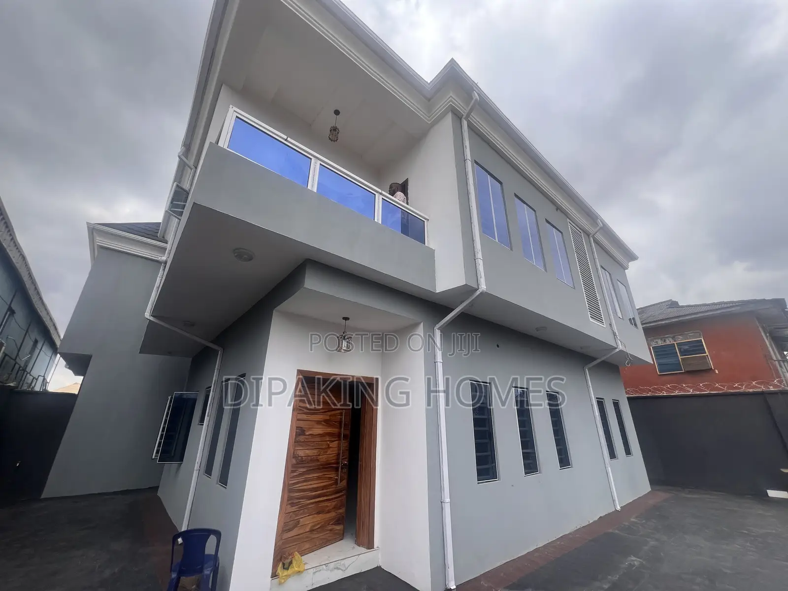 Furnished 4bdrm Duplex in Oba Akran for sale