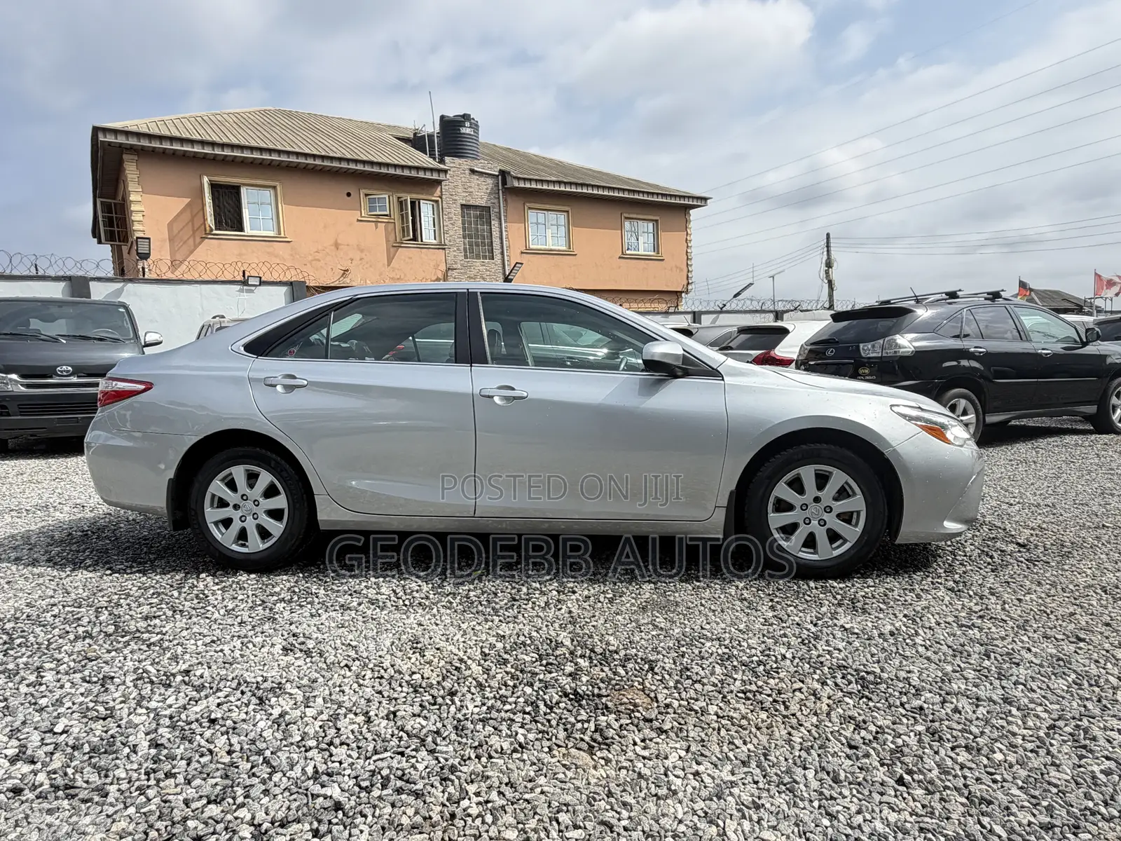 Toyota Camry 2015 Silver