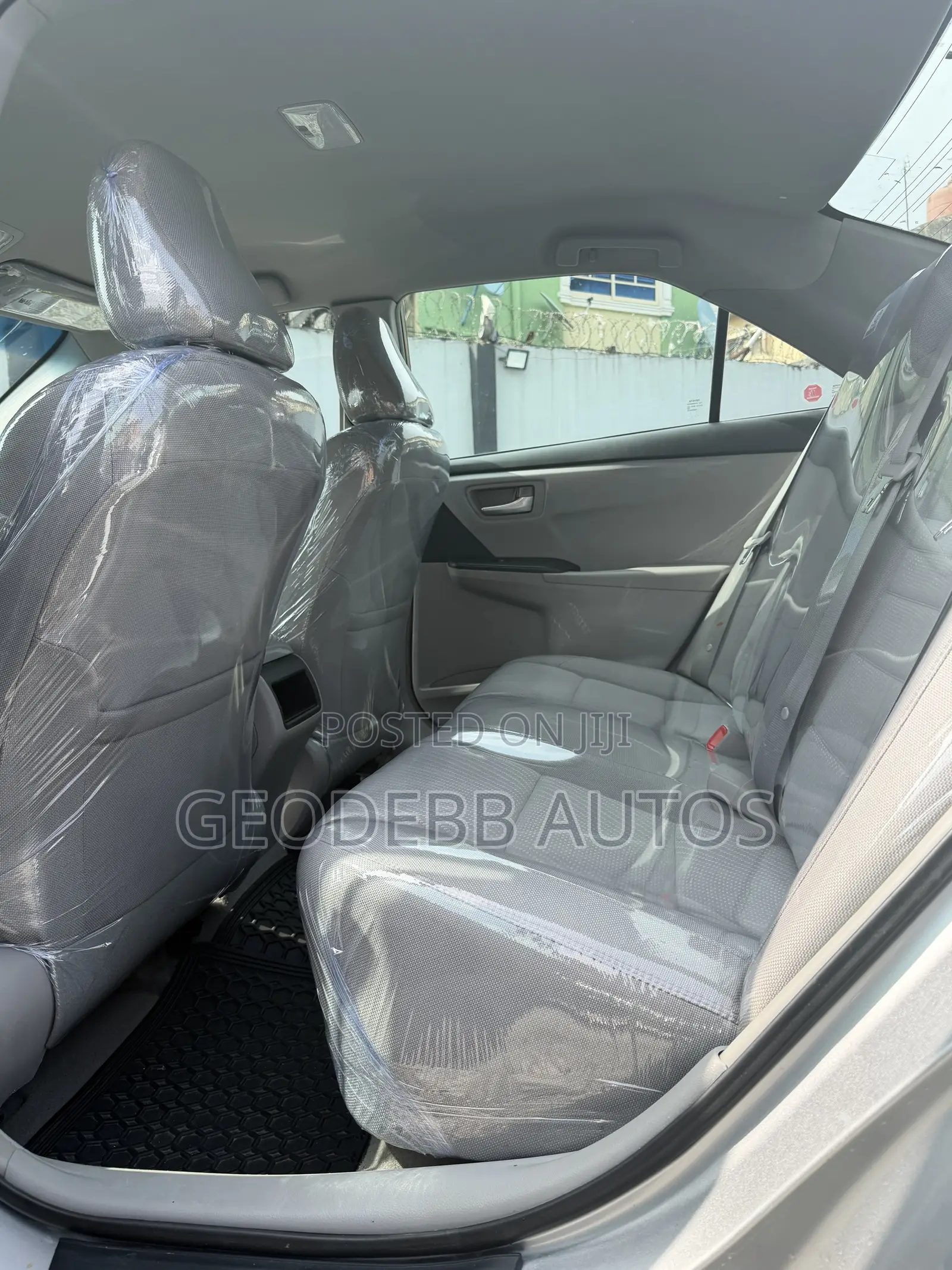 Toyota Camry 2015 Silver