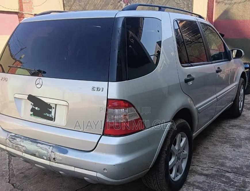 Mercedes-Benz M Class 2005 Silver
