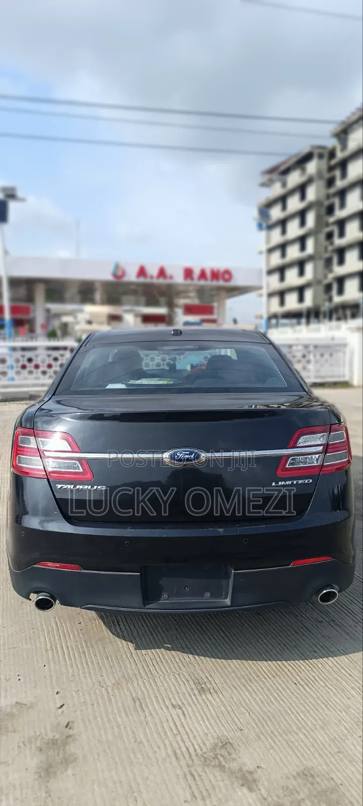 Ford Taurus 2014 Black