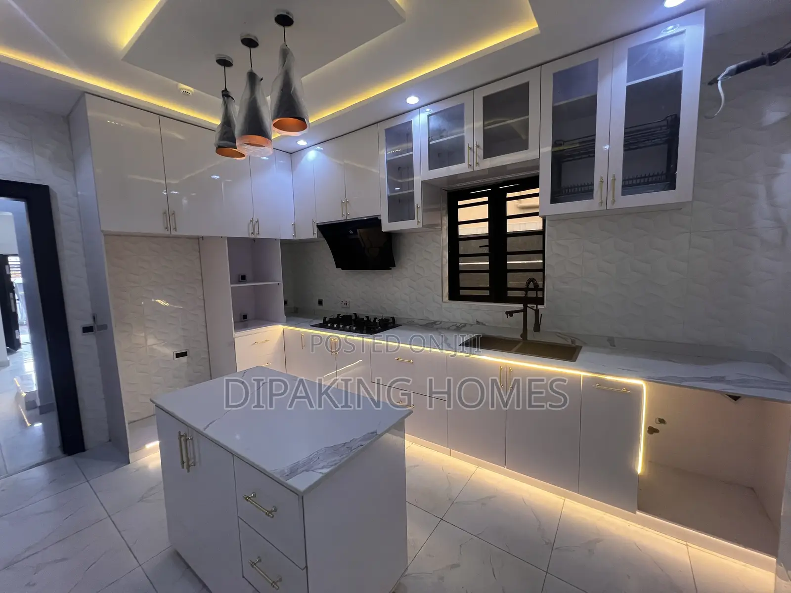 Furnished 5bdrm Duplex in Magodo for sale