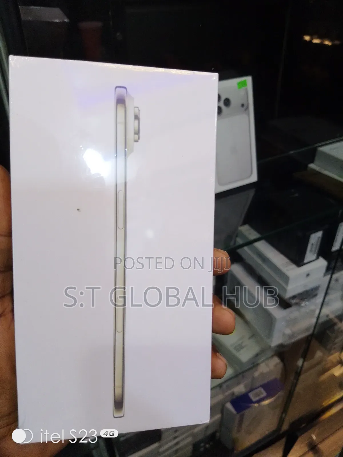 New Apple iPhone Air 256 GB