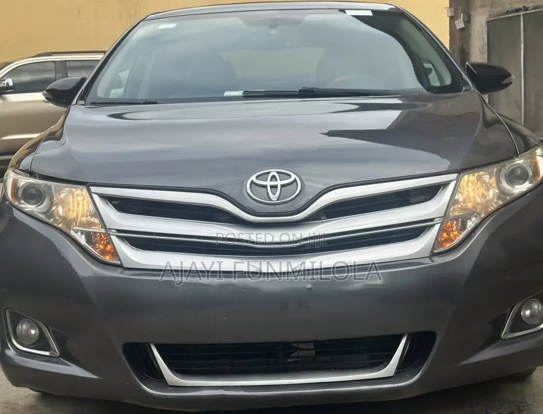 Toyota Venza 2011 Gray