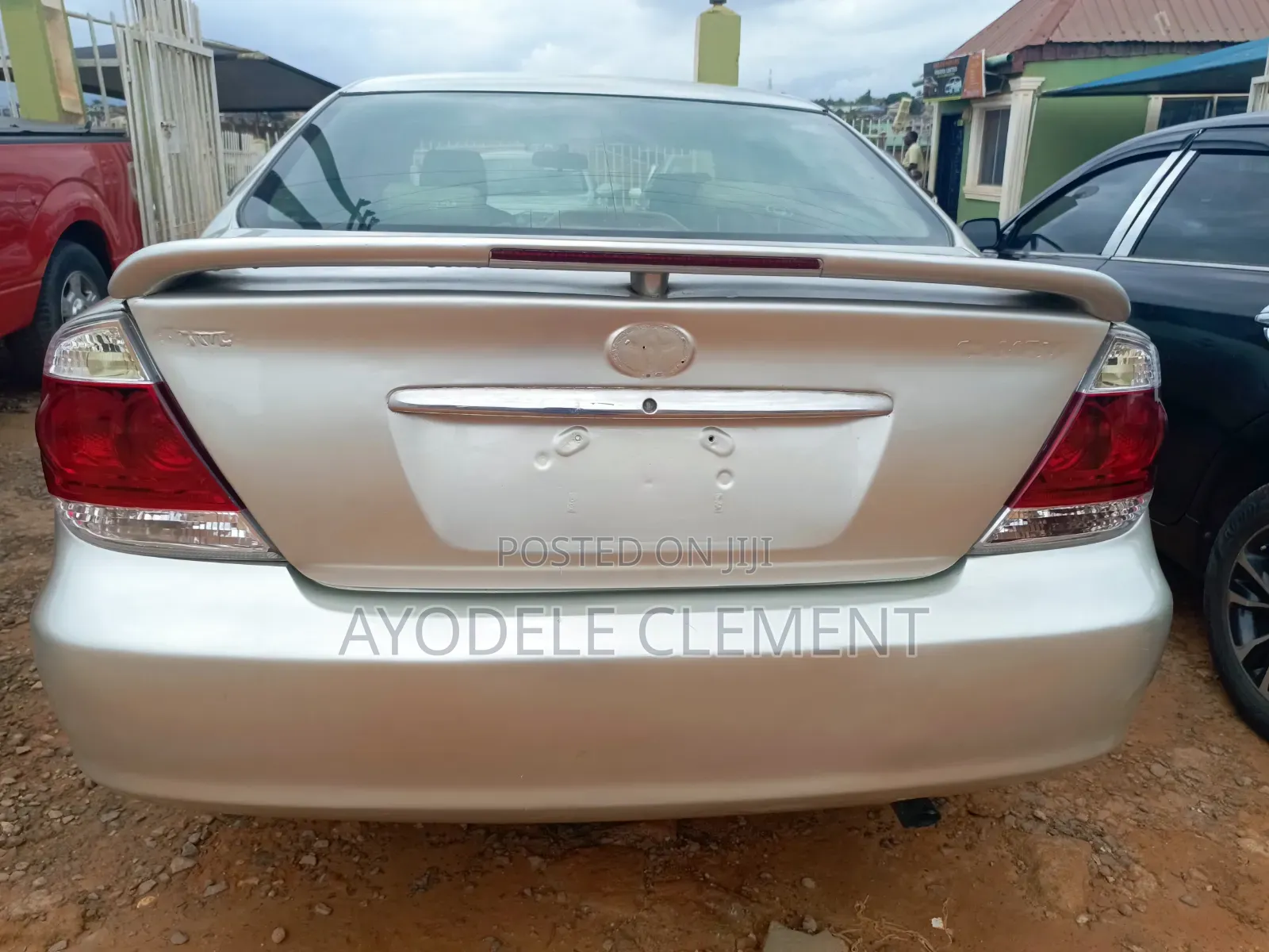 Toyota Camry XLE 4dr Sedan (2.4L 4cyl 4A) 2004 Silver