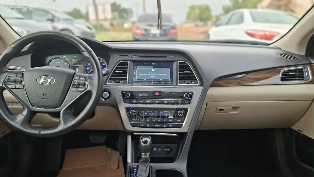 Hyundai Sonata Limited 2.0T Seban (2.0L 4cyl 6A) 2016 Red