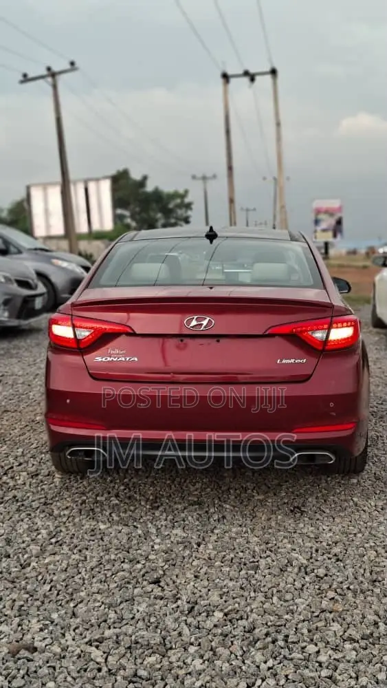 Hyundai Sonata Limited 2.0T Seban (2.0L 4cyl 6A) 2016 Red