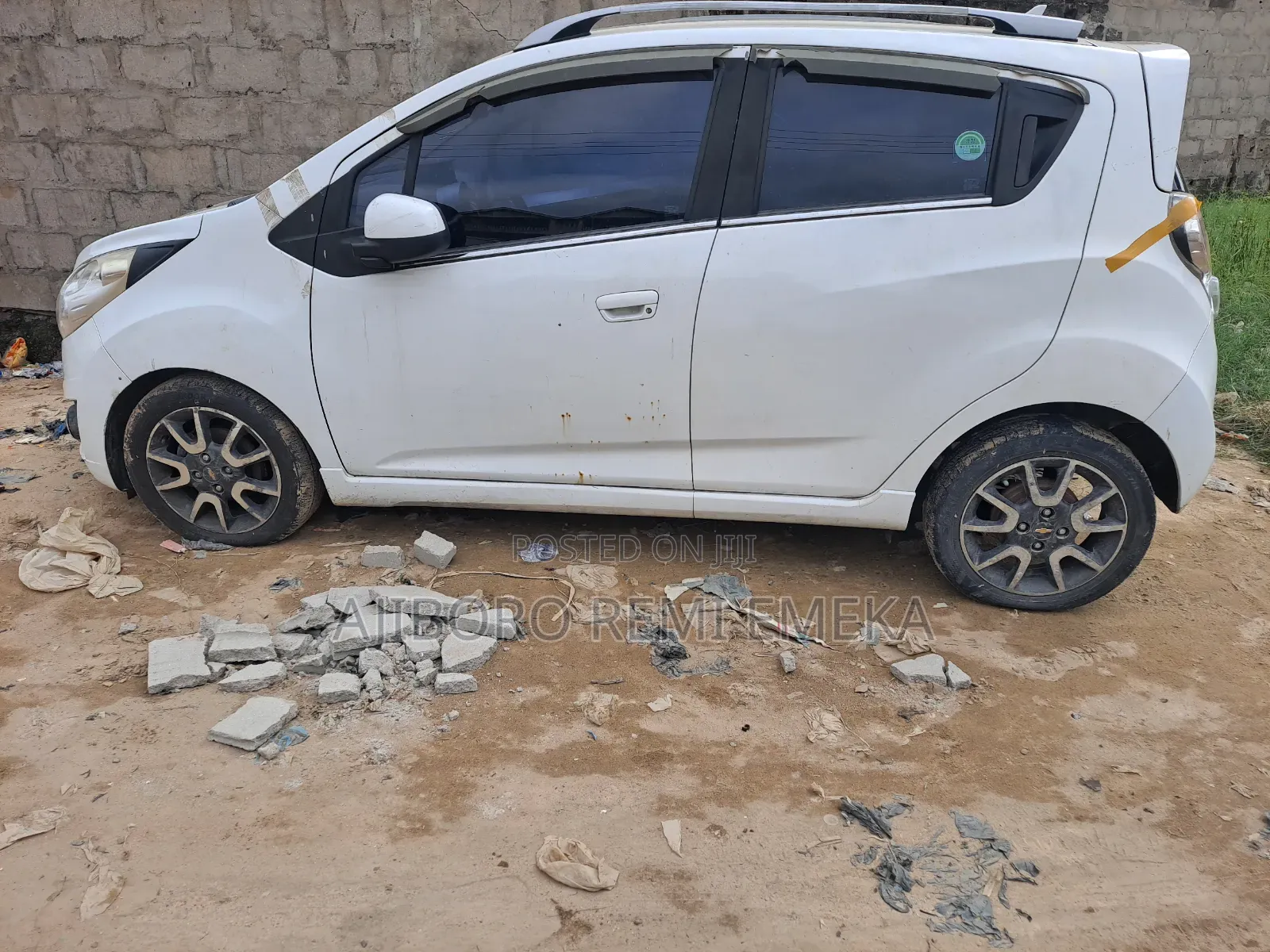 Chevrolet Spark Hatch LT 2011 White