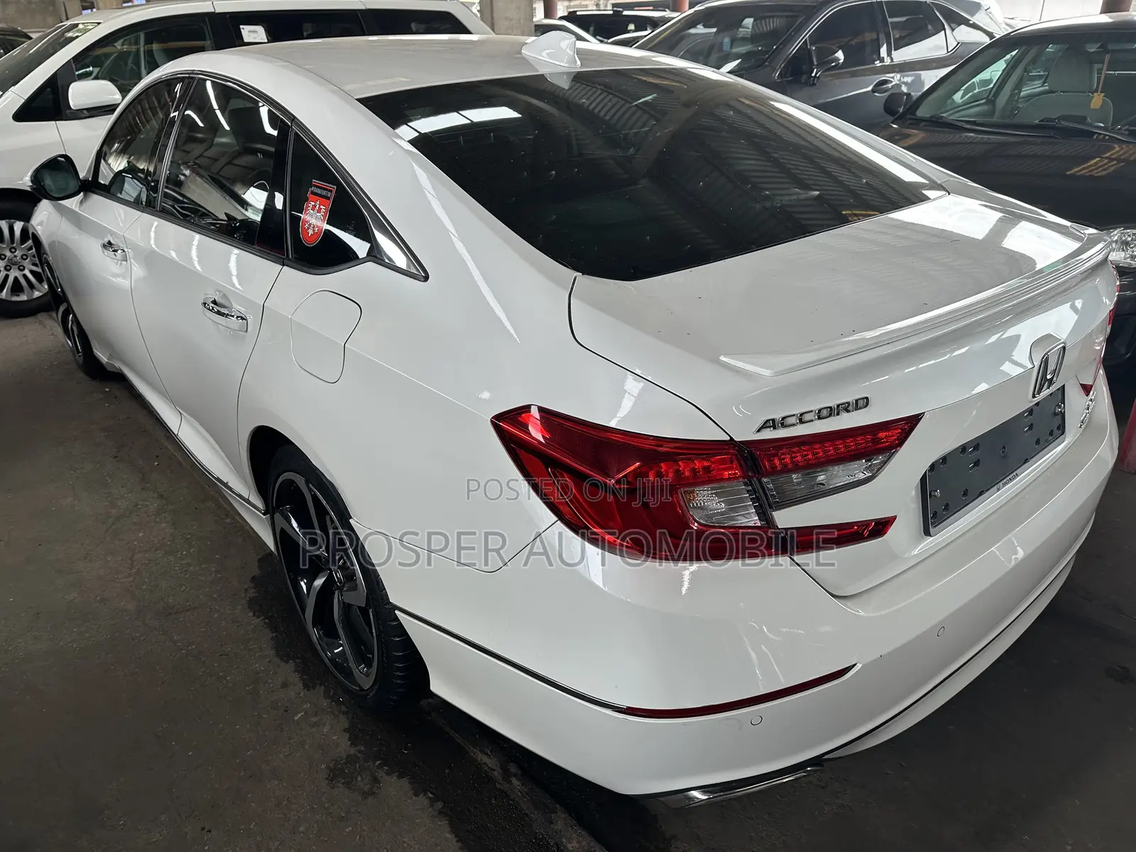 Honda Accord Sport 2.0T 2018 White