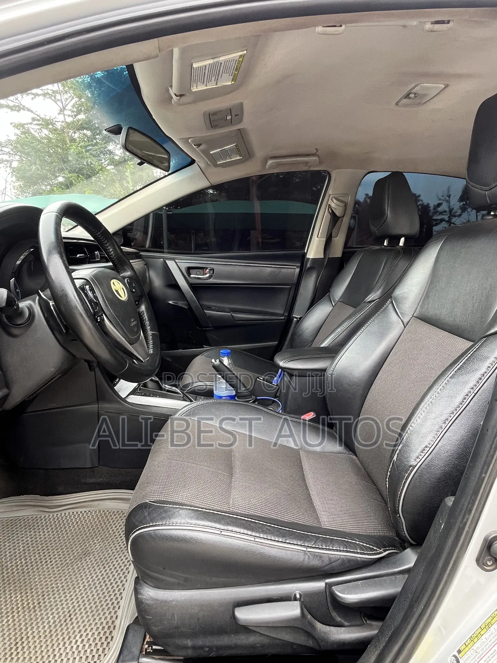 Toyota Corolla 2015 Silver