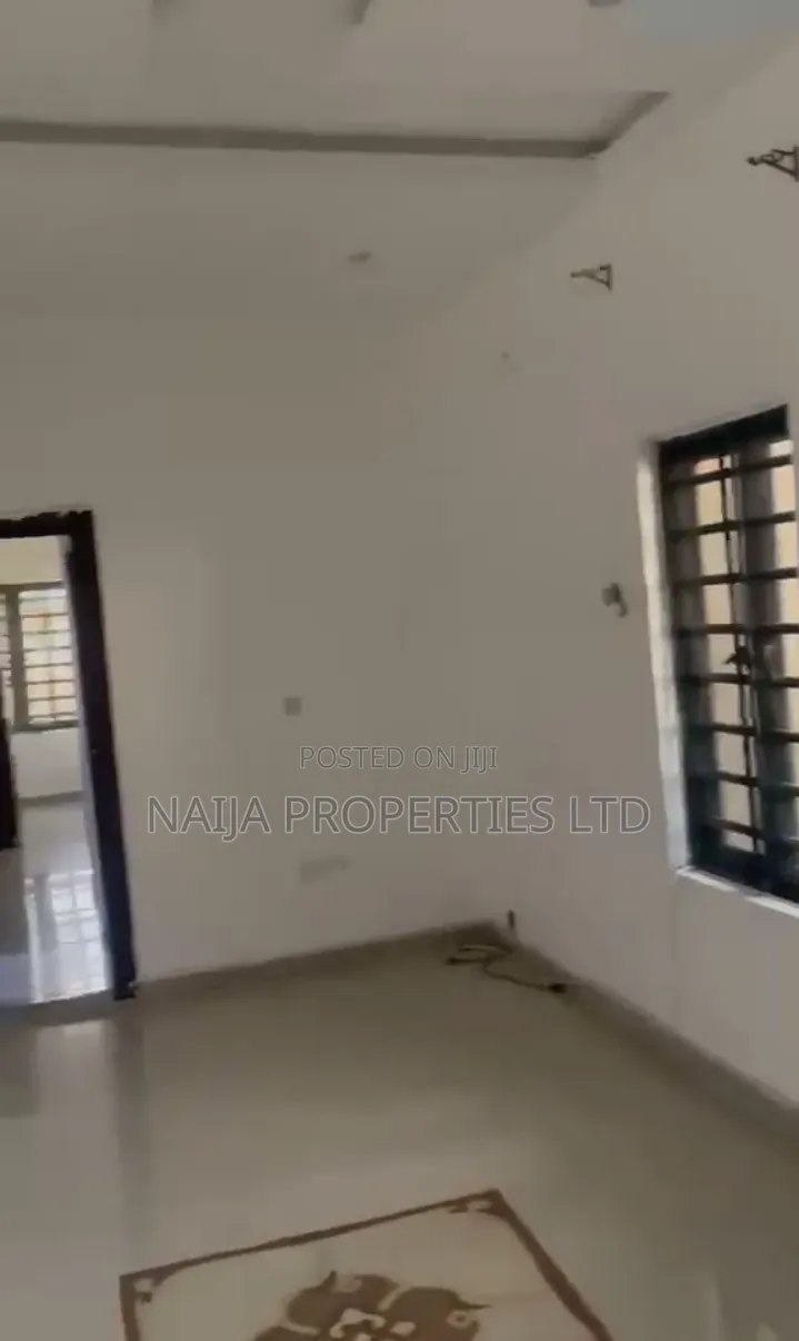 Mini Flat in Peninsula Garden, Sangotedo for rent