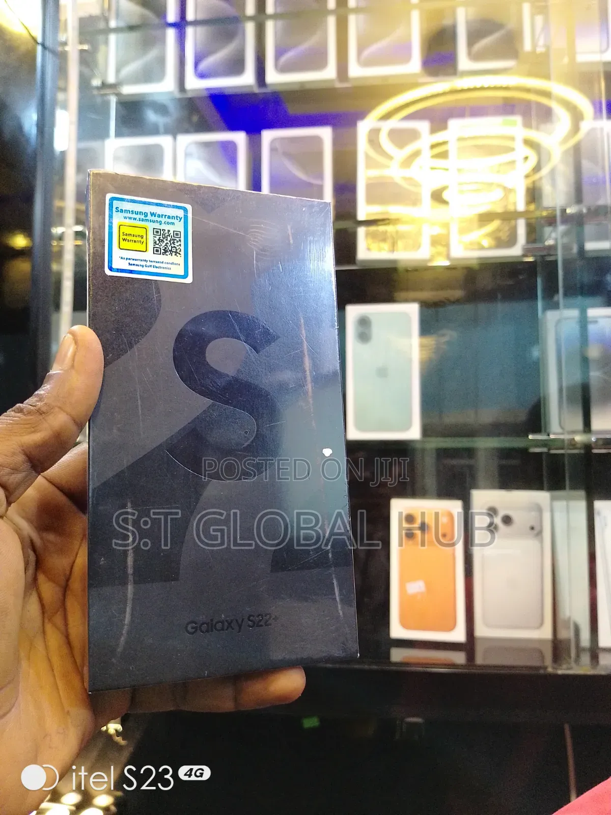 New Samsung Galaxy S22+ 5G 256 GB