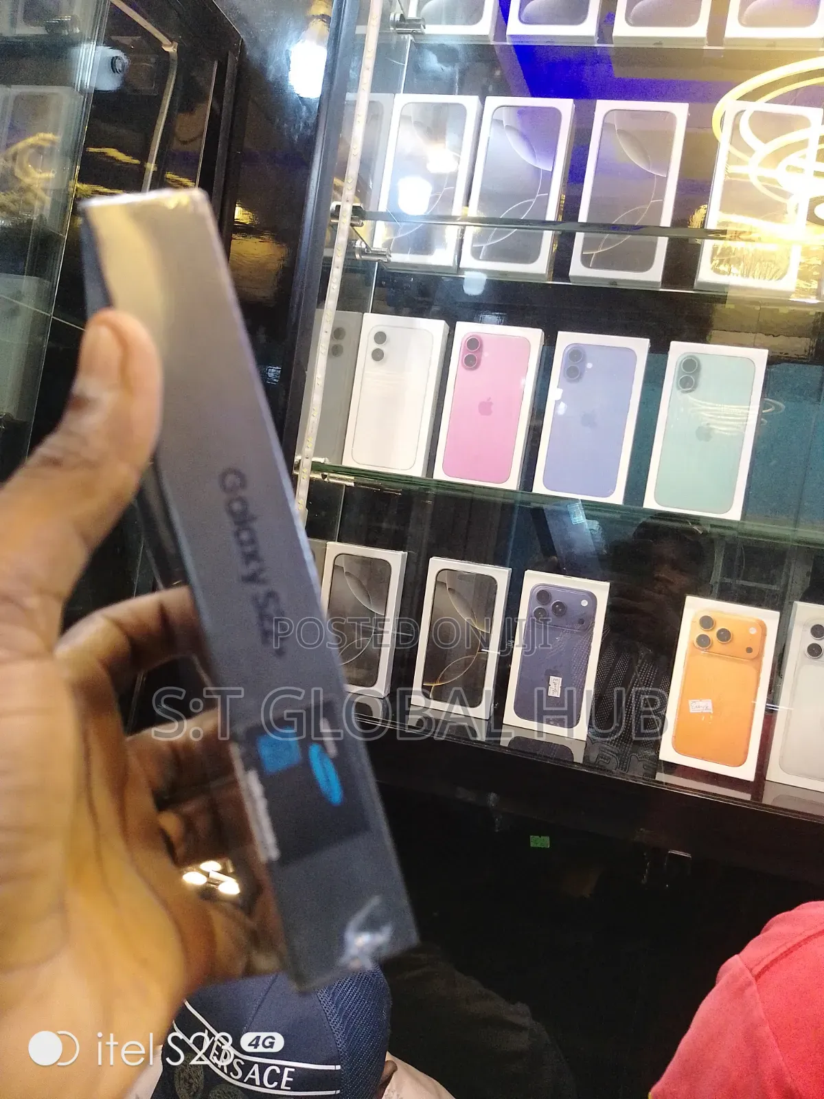 New Samsung Galaxy S22+ 5G 256 GB