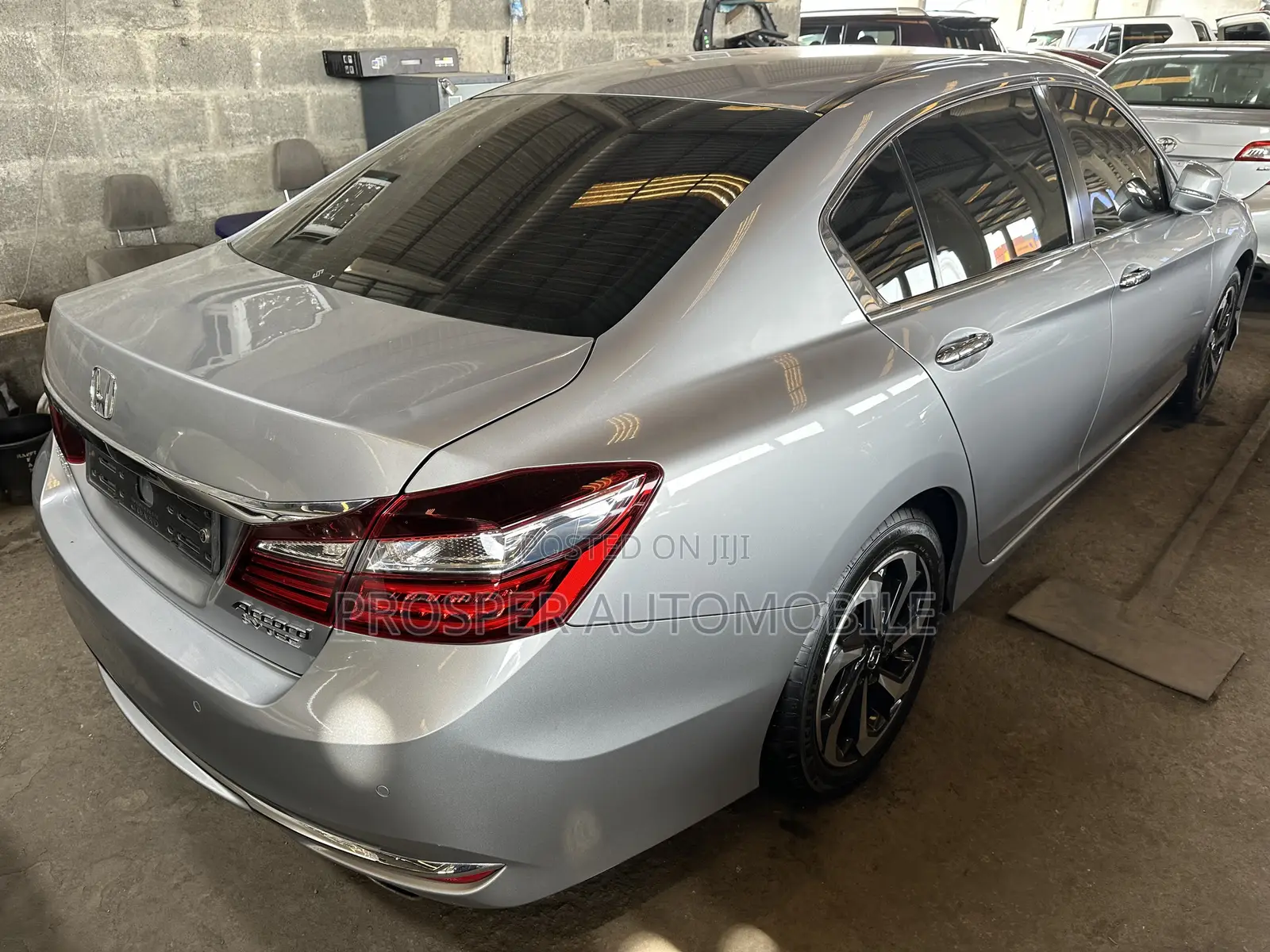 Honda Accord EX-L 2dr Coupe FWD (2.4L 4cyl 2A) 2017 Silver