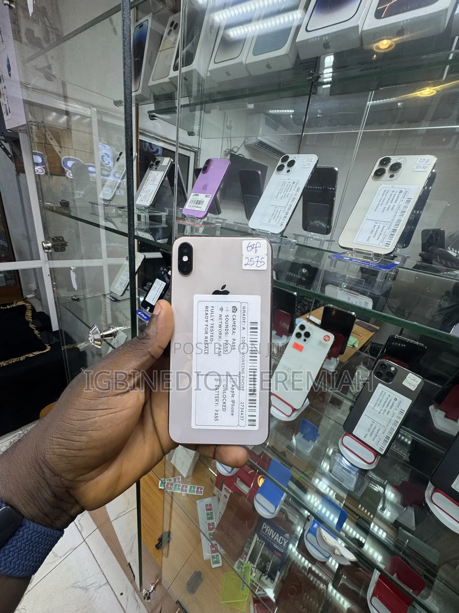 Apple iPhone XS Max 64 GB Gold